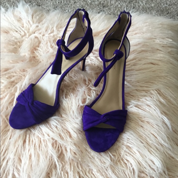 💲1 DAY SALE💲Banana Republic Sandals - Picture 2 of 4